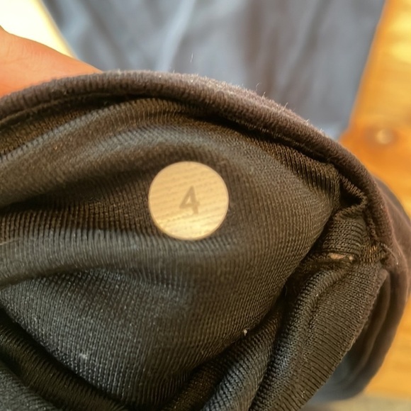 Lululemon Leggings Black size 4 - Picture 6 of 8